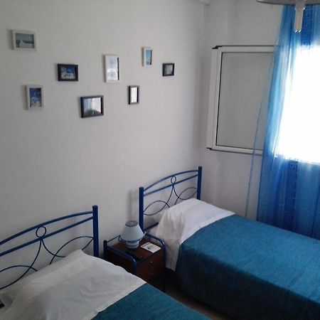 Cosy Apartment Pinotsi Atene Esterno foto
