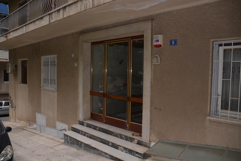 Cosy Apartment Pinotsi Atene Esterno foto